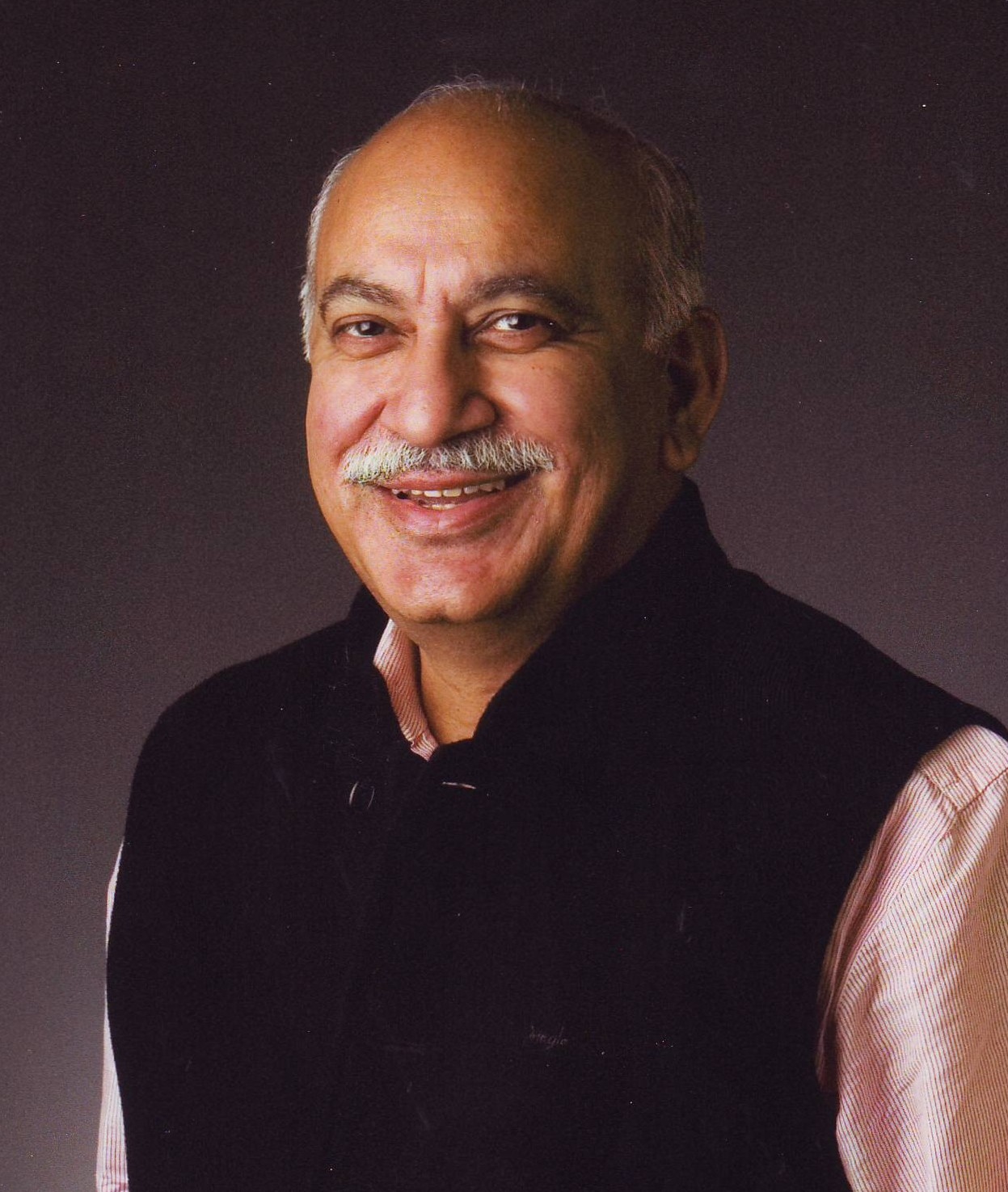 MJ Akbar Speaker