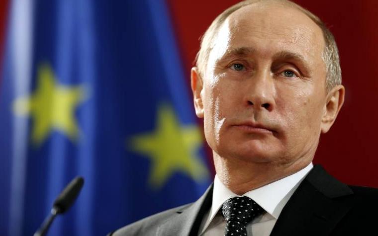 Foreign policy expert Robin Niblett discusses how to ensure Putin upholds the Minsk II agreement - Photo by IB Times - CC BY 2.0