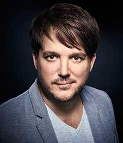 Chris Riddell Speaker