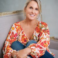 Elin Hilderbrand Speaker