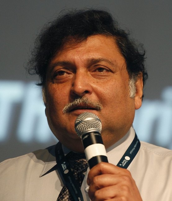 Sugata Mitra Speaker