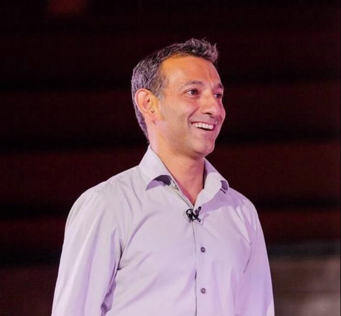 Dhiraj Mukherjee Speaker