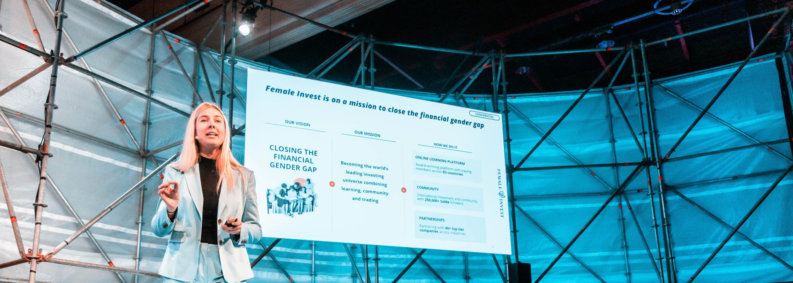 anna-sophie speaking